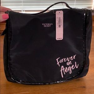 Victoria’s Secret hanging make up bag
